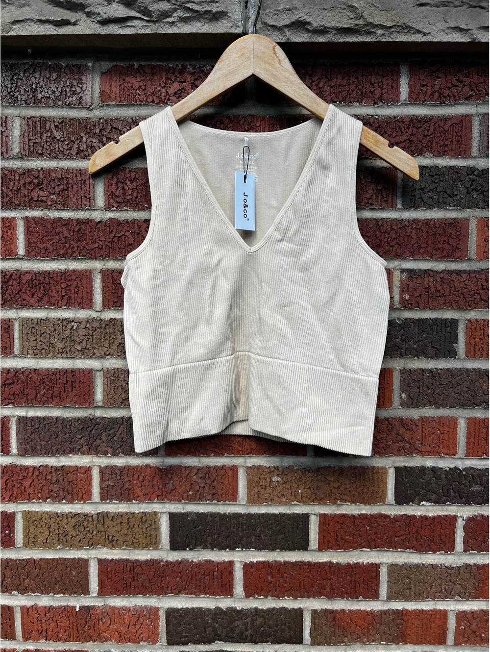 J.O&Co Cream Beige V Neck Sleeveless Stretchy Tank Top